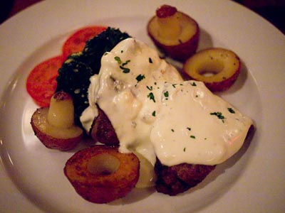 filet with gorgonzola cream sauce