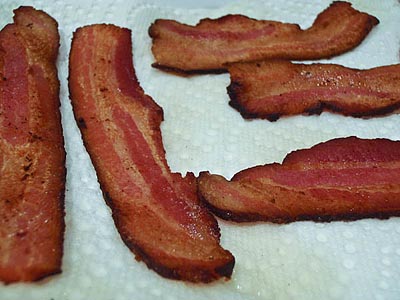 fried bacon slices