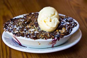 lamberts blackberry almond crisp