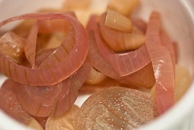 sliced pickled shallots