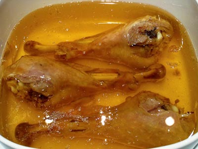 cooked turkey leg confit